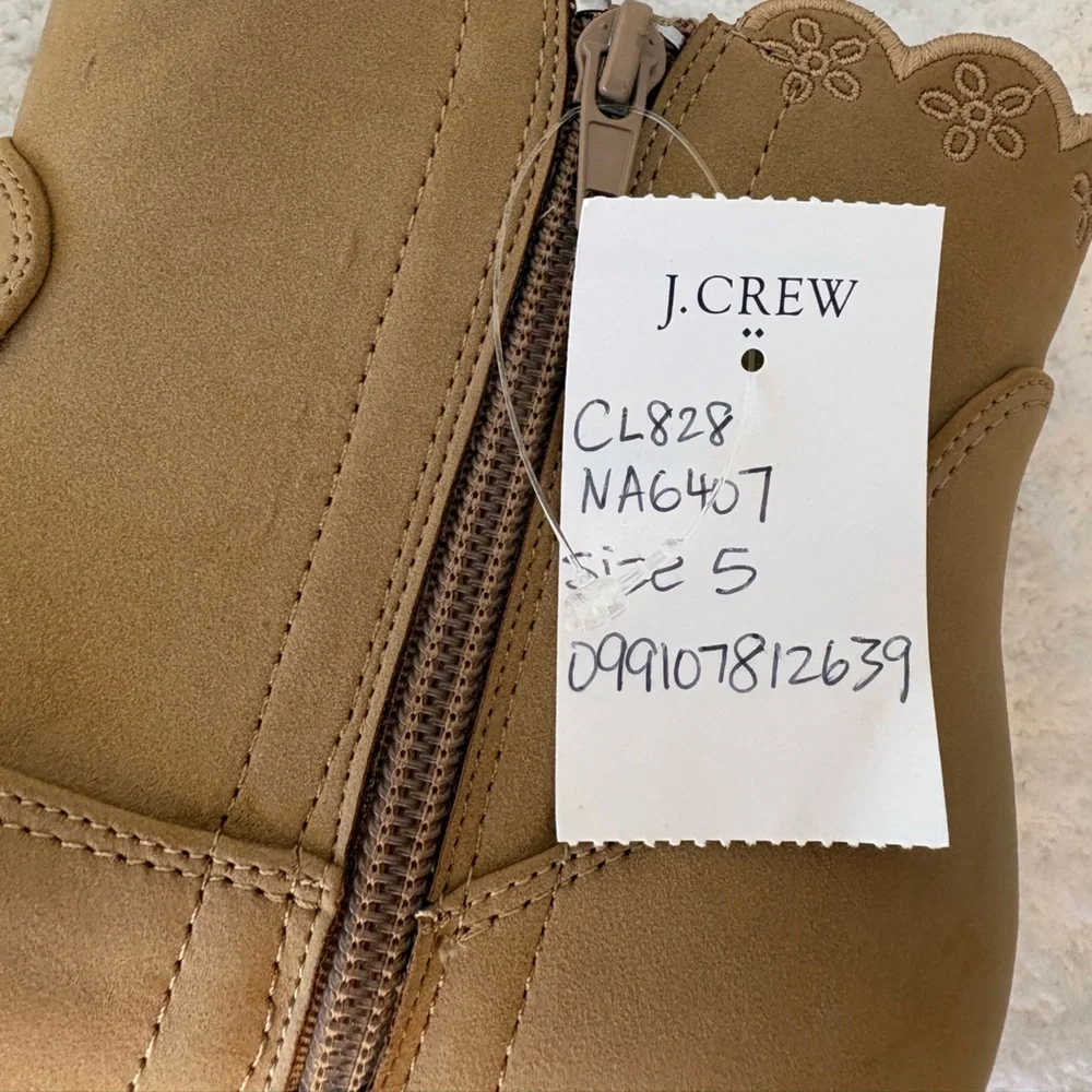 J.Crew Crewcuts Girls' Embroidered Sueded Boots, Color- Camel, Size 5.    NWT